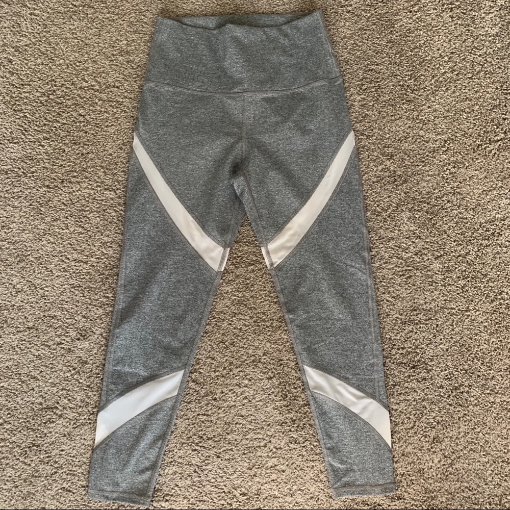 Aerie High Waisted Leggings 25” Size M Grey Mesh